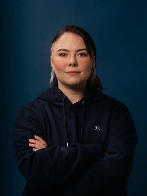Nathalie Passon, Attention Managerin